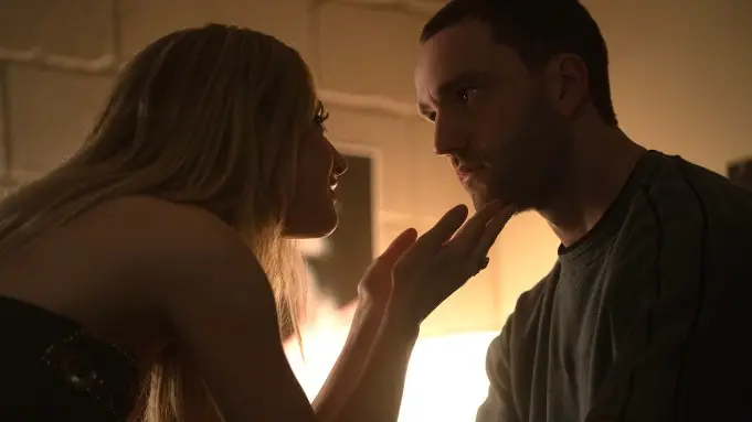 چپ‑را: Grace Van Patten و Jackson White در ‘Tell Me Lies’ فصل ۳