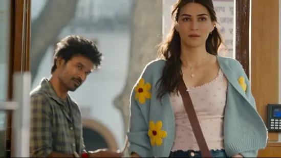 تریلر «در عشق تو»: دَنوش و کریتی سانون در فیلم.