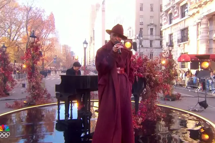 سی ان بی سی: سینتیا اری‌وو در رژه شكرگزاری ماسی