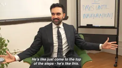 تماشا کنید: زهران مامدانی در حین اجرای ژست نمادین شاه‌روخ خان، آهنگ‌های بالی‌وود را با مهدی حسن حدس می‌زند