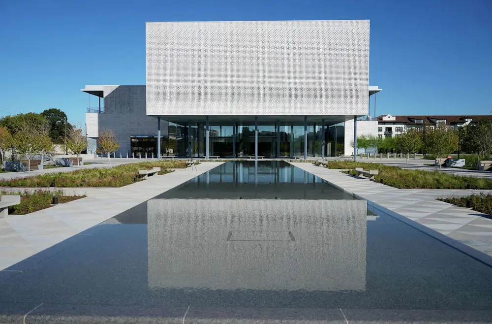 مرکز اسماعیلی هوستون در طول یک بازدید در روز چهارشنبه، ۵ نوامبر ۲۰۲۵ به تصویر کشیده شده است. (ملیسا فیلیپ/هیوستون کرونیکل)